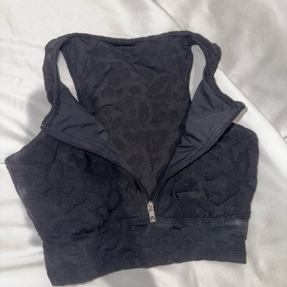 COPY - Buffbunny Hellraiser Crop XS